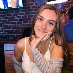 Meet your Posher, Abigail